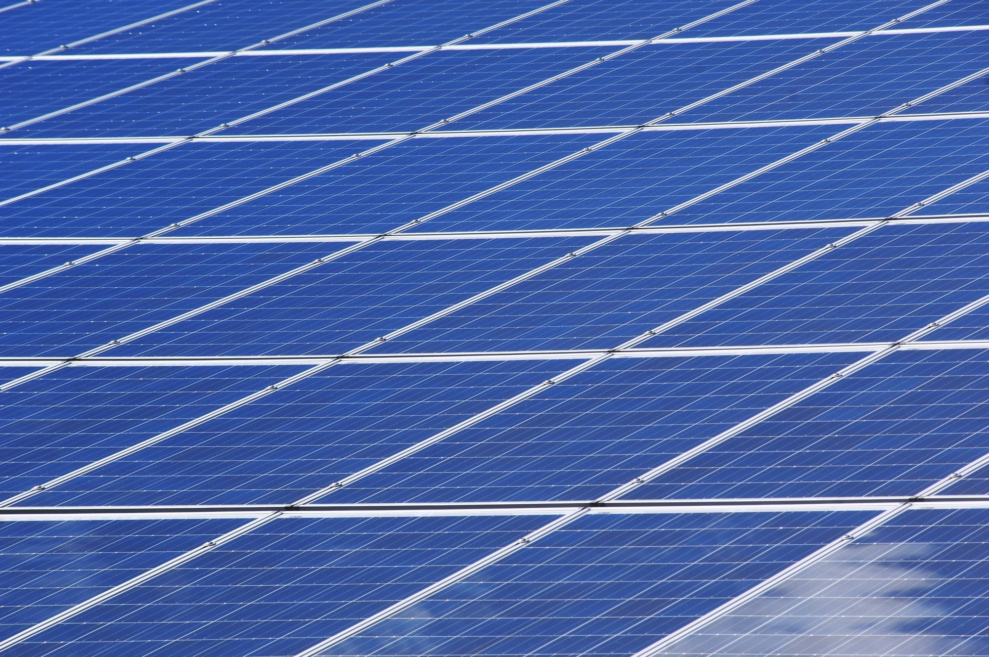 Unlock the Sun: How the Federal Solar Tax Credit Can Light Up Your Home and Savings